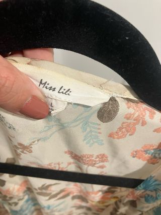 Kimono satinado floral talla única