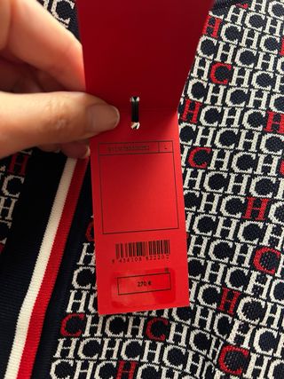 Chaqueta Carolina Herrera Logo