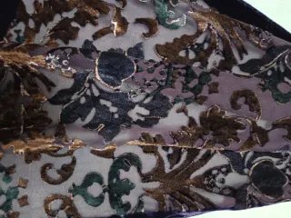 Chal de seda y terciopelo estampado