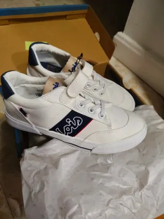 Zapatillas niño Lois Talla 37 pero tallan pequeñas