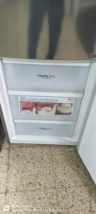 Nevera combi LG acero inoxidable NO FROST  A++