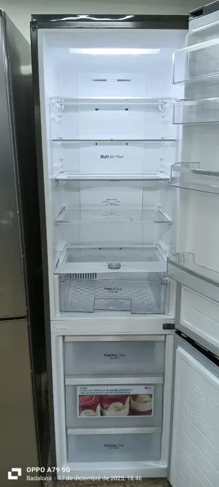 Nevera combi LG acero inoxidable NO FROST  A++