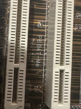 122- ECS P6BAT-ME pga 370 slot 1 + pentium III 500