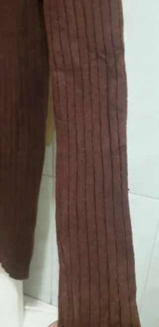 Jersey fino marrón asimétrico