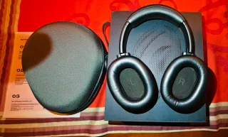 Auriculares JBL Tour One M3 2025