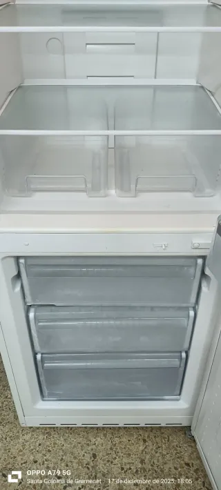 NEVERA COMBI BOSCH NO FROST ENERGÍA A+