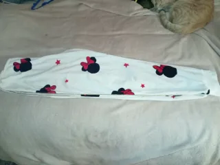 Pijama niña Minnie Mouse blanco y rojo