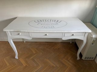 Mesa de escritorio blanca estilo francés