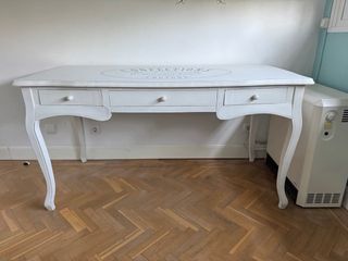 Mesa de escritorio blanca estilo francés