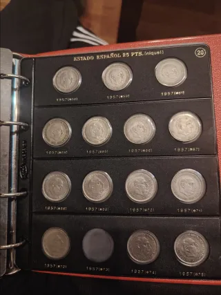 14 monedas 25 Pesetas 1957 Estado Español Níquel.