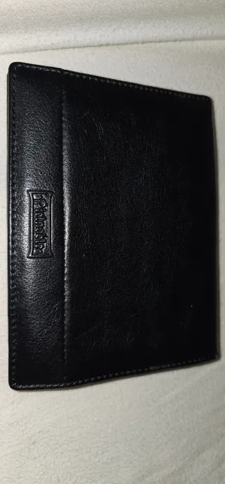 Cartera de piel para hombre pielnoble a estrenar.