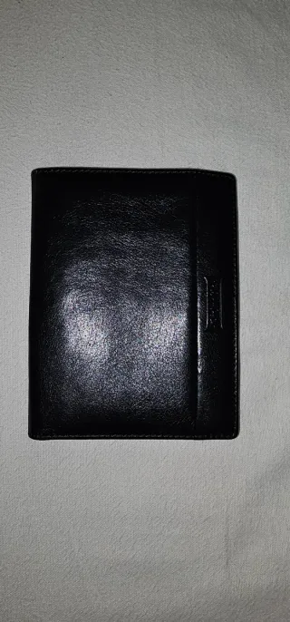 Cartera de piel para hombre pielnoble a estrenar.