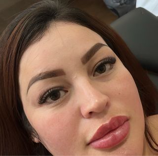 Realza tu mirada | Cejas- Pestañas - Faciales