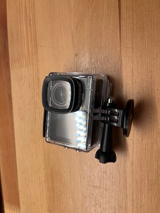 Cámara Deportiva 4K doble pantalla y accesorios