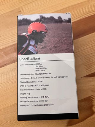 Cámara Deportiva 4K doble pantalla y accesorios