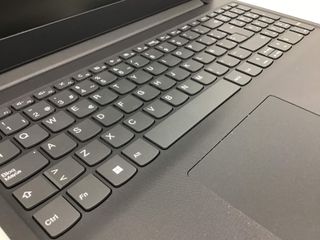 pc portatil lenovo v15-igl