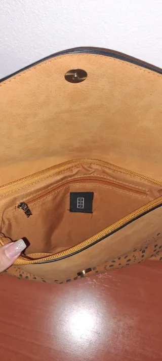 Bolso de mano Misako amarillo mostaza