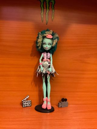 Monster High Honey Swamp Muñeca
