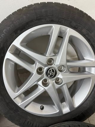 4 Llantas Toyota CHR 215/60 R17 96H