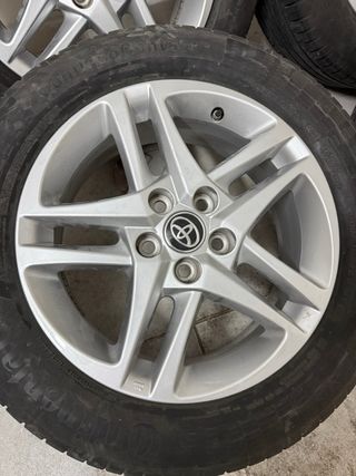 4 Llantas Toyota CHR 215/60 R17 96H