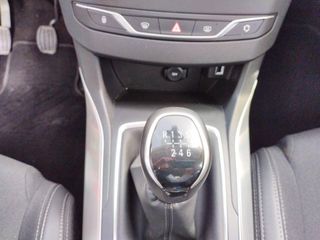 Peugeot 308 5p BlueHDI 130 S&S Allure Pack