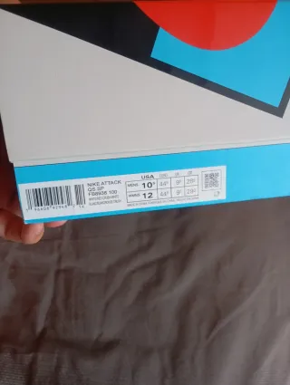 Zapatillas Nike Blancas y Rojas