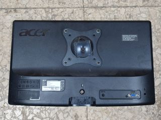 Pack 3 monitores ( Acer / LG / Yuraku )