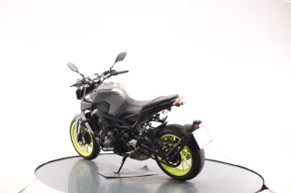 YAMAHA MT-09 2017
