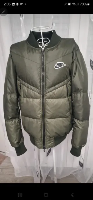 Chaqueta Bomber Nike Verde Militar