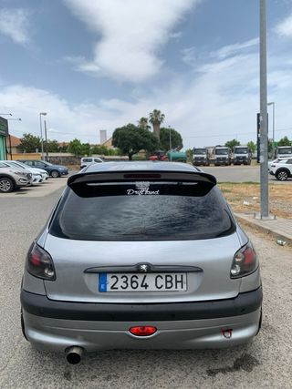 Peugeot 206 2002