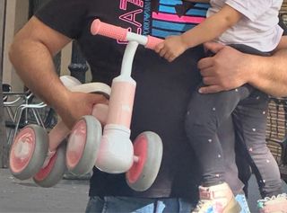 Bici de equilibrio infantil rosa