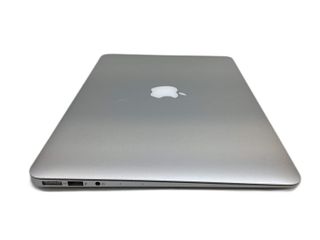 portatil apple apple macbook air core i5 1.8 13 (2017) (a1466)