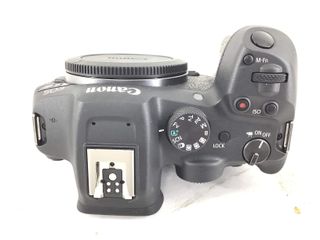 camara digital evil canon eos r7