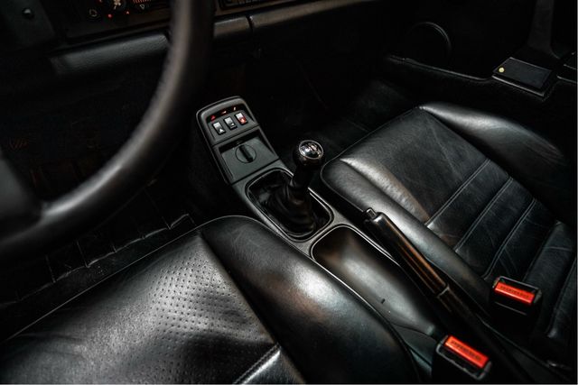 Porsche 911 (964) Carrera 2 Manual