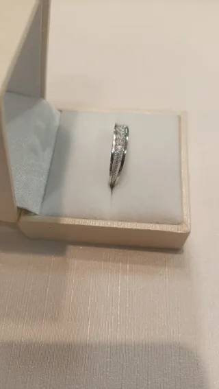 Anillo Oro Blanco 18k Circonitas Larri