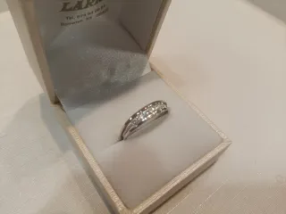Anillo Oro Blanco 18k Circonitas Larri