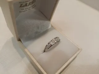 Anillo Oro Blanco 18k Circonitas Larri