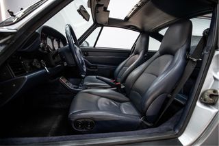 Porsche 911 (993) Carrera 2 Manual