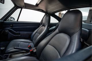 Porsche 911 (993) Carrera 2 Manual