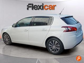 Peugeot 308 5p Allure Pack PureTech 110 S&S