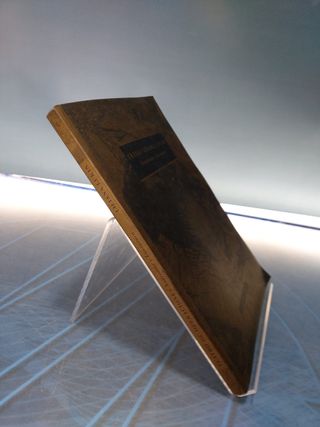 Teatro de Operaciones. Anatomía y Literatura _ Liliana Lukin.   Autografiado.