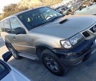 472072 capot nissan terrano/terrano.ii (r20)