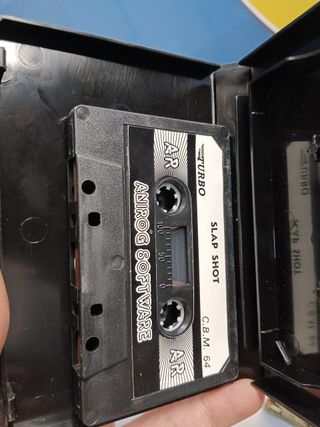 videojuego Slapshot (Anirog 1985) Commodore C64