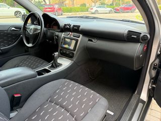 Mercedes-Benz Clase C 2001