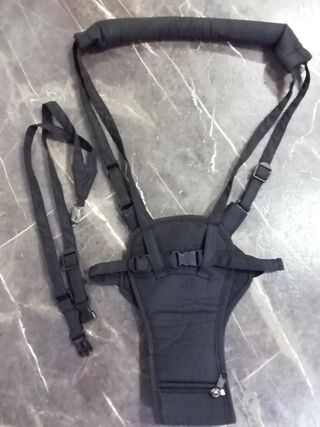 Imbracatura per i primi passi del bambino