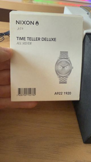 Reloj Nixon plateado