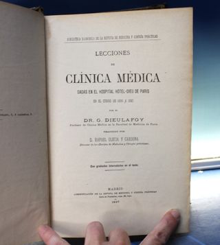 Libro antiguo. Lecciones de Clínica Médica _ Dieulafoy. 1 - 2. 1897.