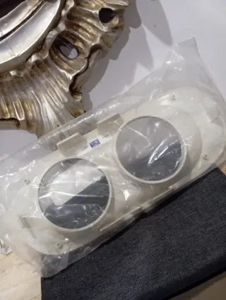 Cubierta Parachoques DAF Faros Auxiliar