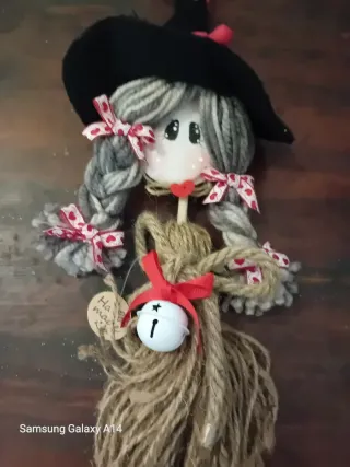 Befana artigianale fatta a mano