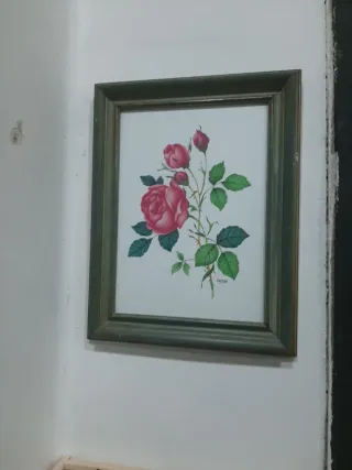 Son 8 cuadros Cuadro Virgen María y varios cuadros